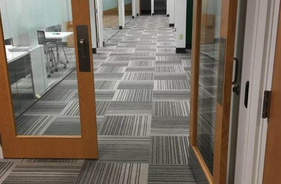 EF Contract Fluid Carpet Tile - view 6