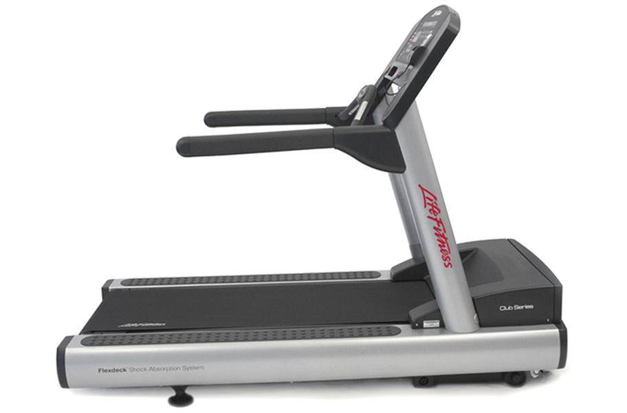 LifeFitness Club Series Treadmill w/ Console - view 2