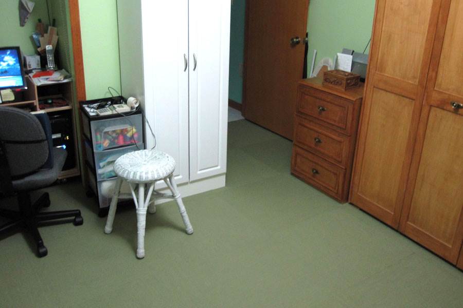Customer review image of  in sewing room (bedroom)