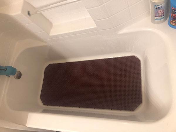 Customer review image of  in Bathtub 